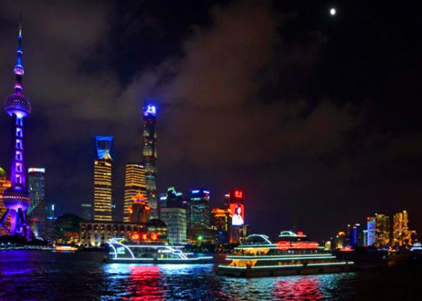 2018-08-22_Huangpu River-20001.JPG