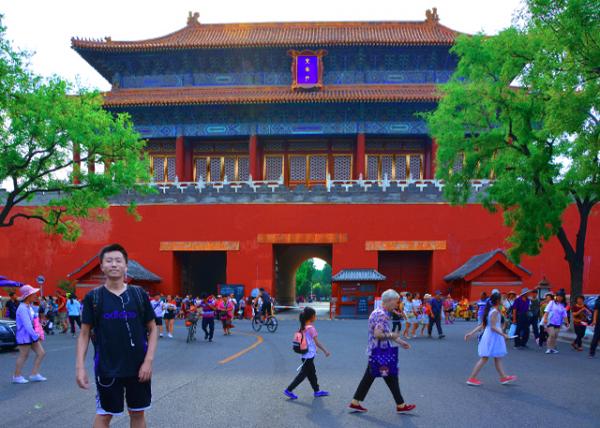 2018-08-25_Beijing_Forbidden City_East Gate������.jpg