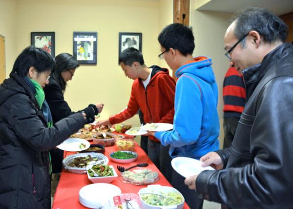2016-12-10_GHCS Team Party0001.JPG