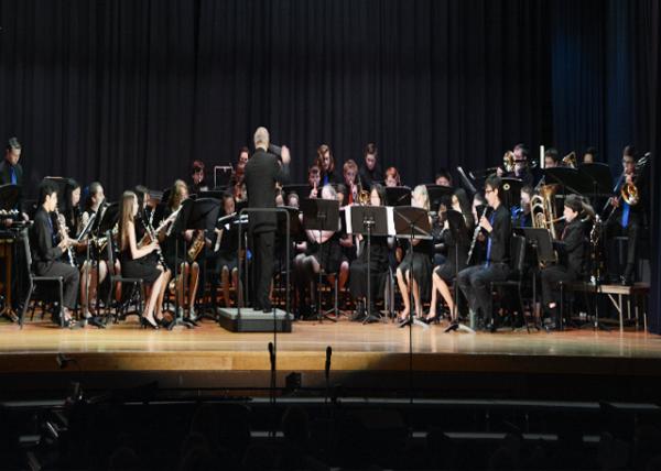 2017-05-16_8th Grade Band �������ֶ�-10001.JPG