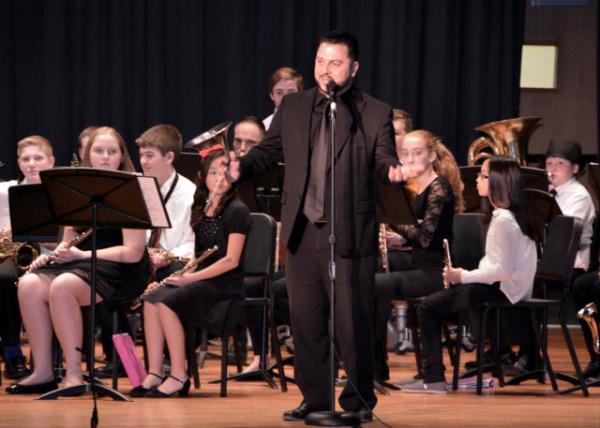 2015-12-15_Conductor David DiValentino ָ�ӵ����׵�ŵ-10001.JPG