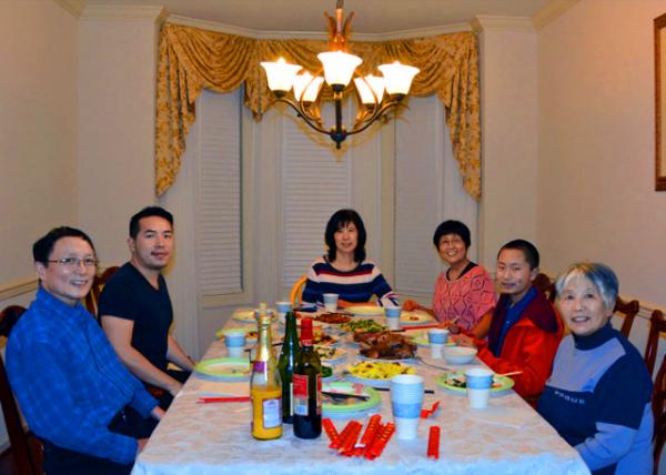 2015-12-25_Li-Ning-Ping-Hongxia-Aiden-Mom_Christmas Dinner ʥ������0001.JPG