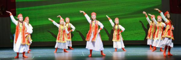 2016-02-14_26_Girls on teh Prairie0001.JPG