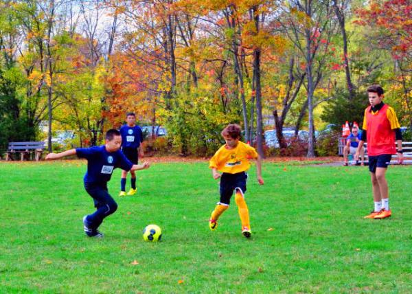 2014-10-18_Aiden_Dribbling ����-80001.JPG