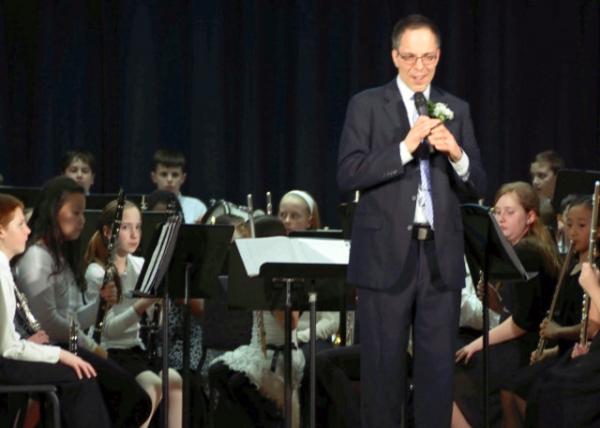 2015-03-24_Mr. James Marcopul��ES Music Teacher  Сѧ������ʦղķ˹�����ɲ�-20001.JPG