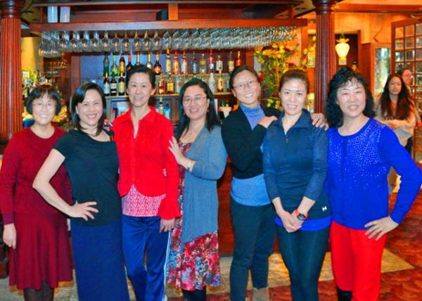 2015-03-29_Hongxia-Lucy-Hong-Lijun-Shaojie-Yin-Jie_Teachers & Management Team ��ʦ������Ŷӳ�Ա0001.JPG