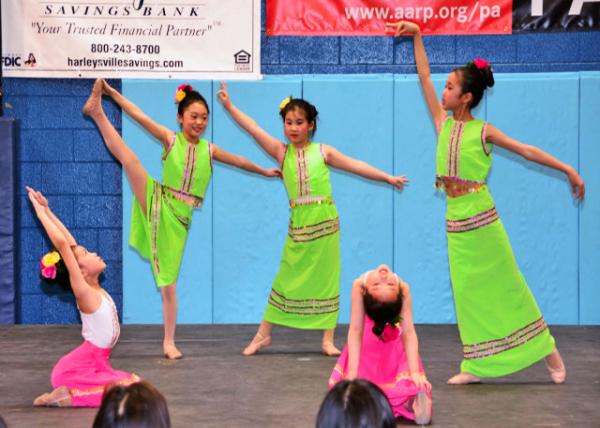 2015-04-18_Little Happy Peancock ���ֵ�С��ȸ10001.JPG