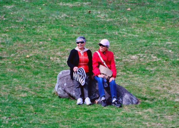 2015-04-19_Grandmoms_Sun Bath �չ�ԡ-20001.JPG