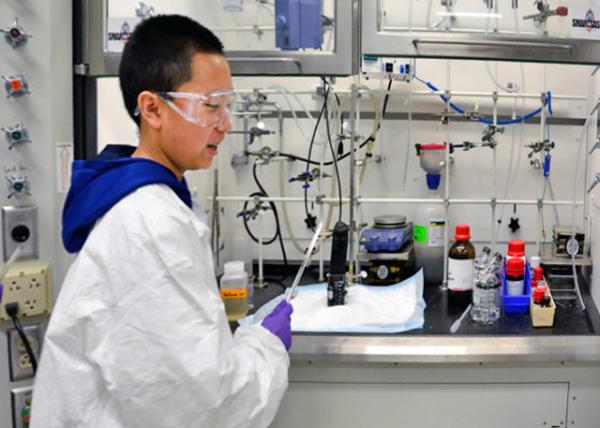 2015-04-23_01_How Ordinary Things Can Transform ��ͨ�������ת��-10001.JPG