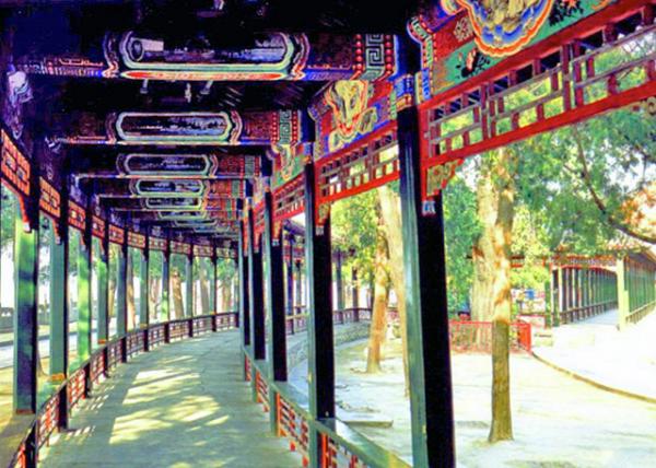 Long Gallery0001.JPG