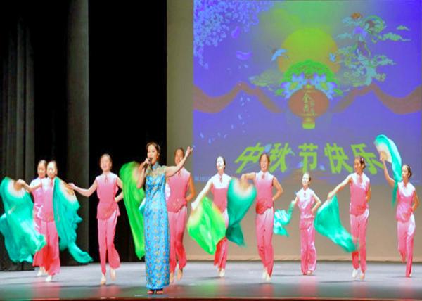 2013-09-28_Opening Dance-20001.JPG