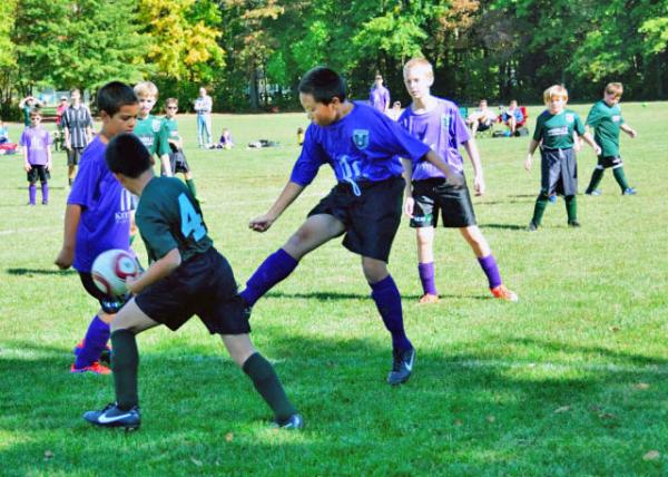 2013-09-28_Aiden-Bryon_Clearance Kick ���Σ�յ���-20001.JPG