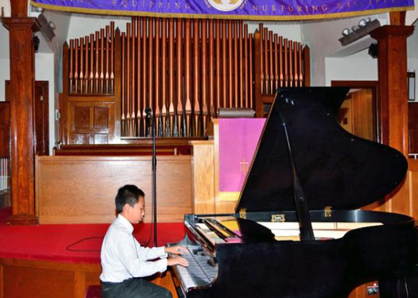 2013-10-05_Sonata in C Major Hoboken XVI 7 by Haydn ����‧C���������-10001.JPG