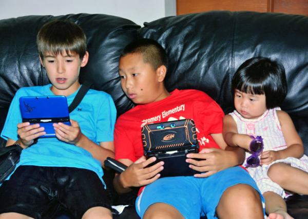 2014-09-01_Play w Robbie on Nintendo 3DS ������3DS 0001.JPG