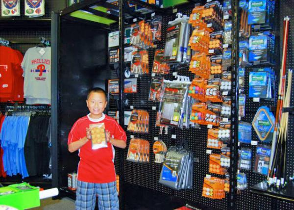 09-16-12_ Dick's Sporting Goods �Ͽ˵�������Ʒ0001.JPG