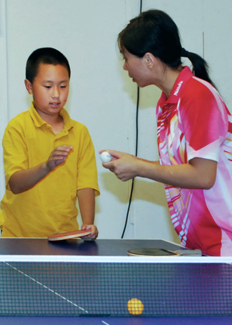 09-24-12_ Coach Ying Lu_Butterfly Tenergy05FX & Butterfly Tenergy64FX�������ơ�2.1�ŷ����׽�����ɫ���ֽ������ɫ���ֽ���0001.JPG