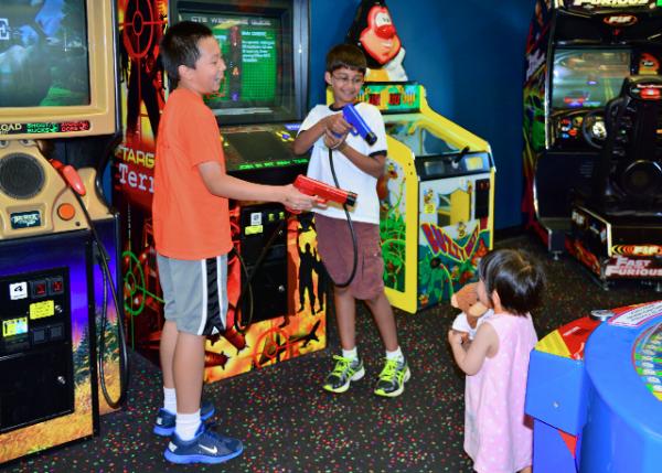 2013-06-14_Aiden-Jager-Adele_Laser Tag �Ҹ��r�⼤�⌦��-10001.JPG