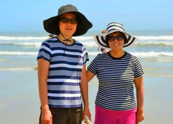 2013-07-04_Shirley-Hongxia_Atlantic Coastline @ Ocean City, NJ �����󺣰�-100010001.JPG