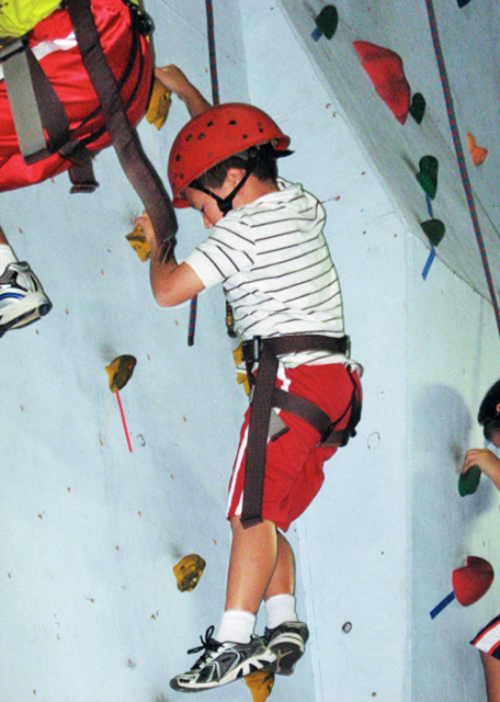 09-30-11_Sam's 9th B-D Party @ Doylestown Rock Climbing Club ����˹�����Ҿ��ֲ�0001.JPG