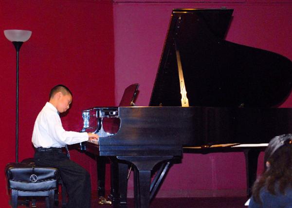 03-02-12_ Musette by Bach-2.jpg