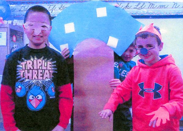 006_Fables of Monkey & Fox.jpg