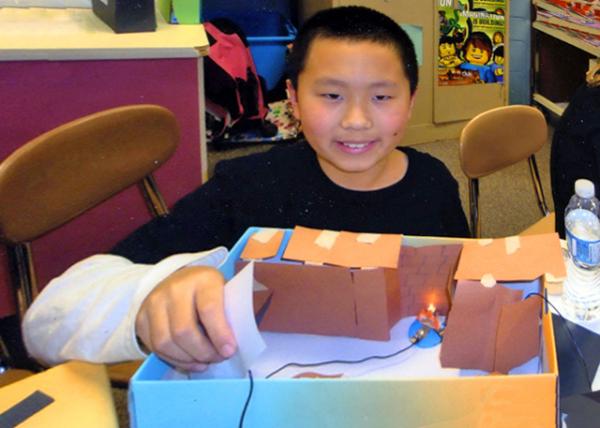 008_Electric Houses �緿��0001.JPG