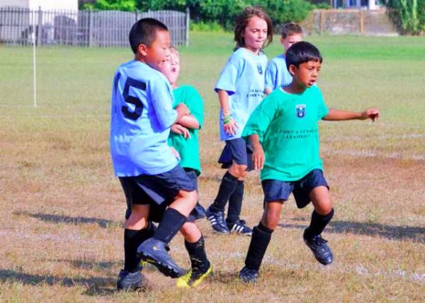 09-25-10_ Dominators vs Gangsters_Mark An Opponent ����0001.JPG