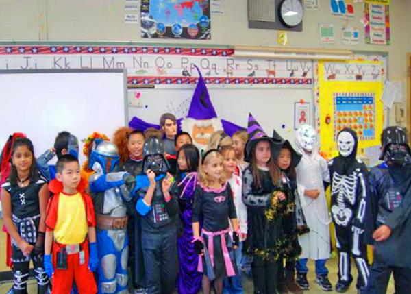 10-29-10_ Halloween Party0001.JPG