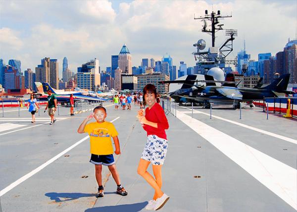 2009-08-25_Flighting Deck of Intrepid Sea, Air & Space Museum @ Pier 86.JPG