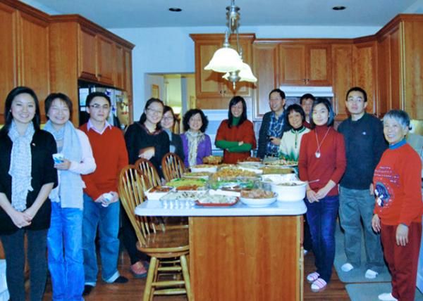 12-25-10_ Christmas Party ʥ���ۻ�0001.JPG