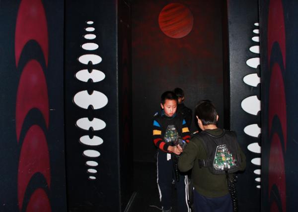 02-19-11_ Shoot out at the OK Corral ��Ĺ����������0001.JPG