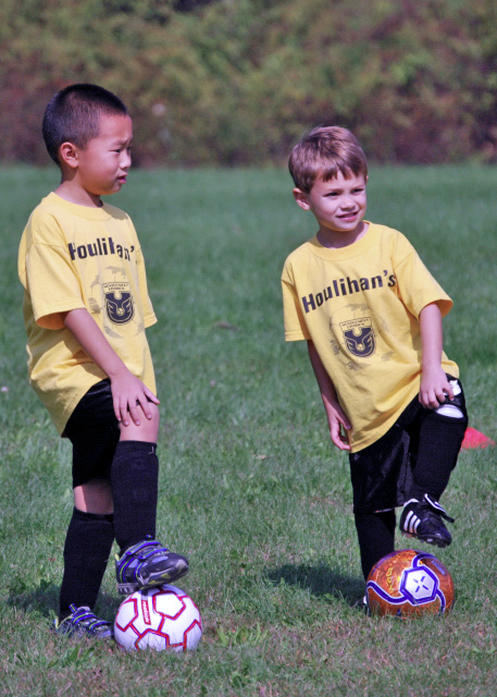 2008-10-05_Freeze Ball on Right or Left Foot0001.JPG