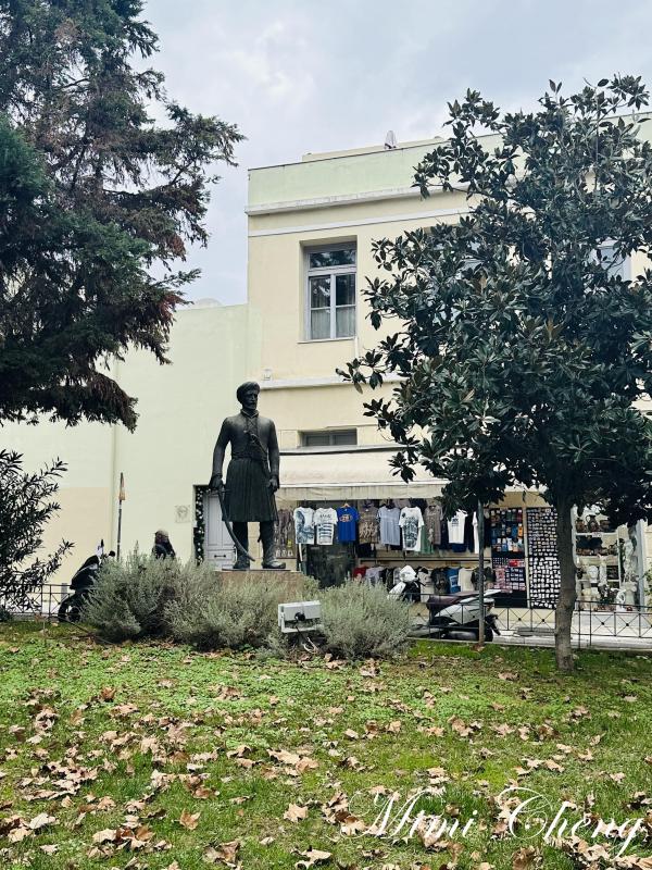 1768879668856162.jpg 12.jpg