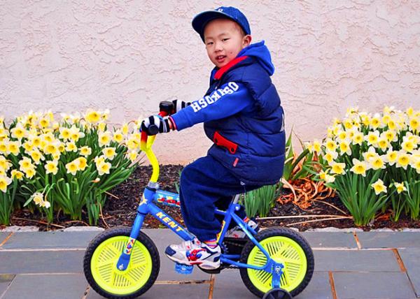 2007-04-01_4-Wheel Bike �������г�0001.JPG