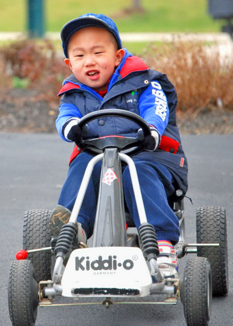 2007-04-01_Kettler Kiddi-O Pole Position Pedal Car ������̤��ʽ��ͯ���ֳ�0001.JPG