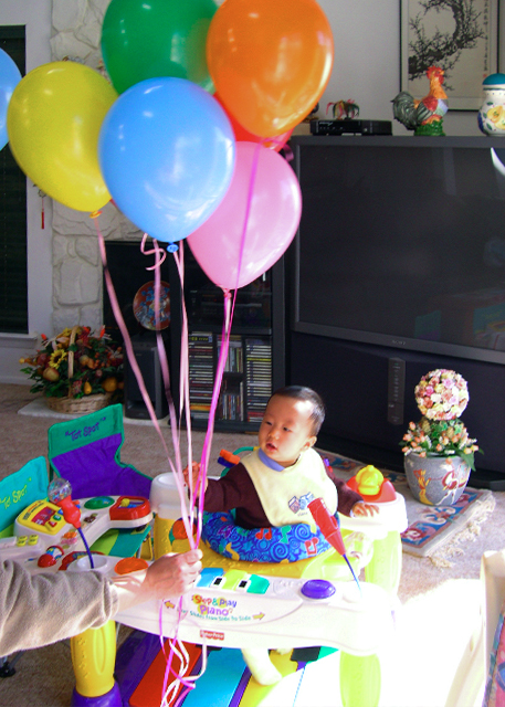 2003-11-09_Step on Music @ Home ̤�����ֵĽŲ�0001.JPG