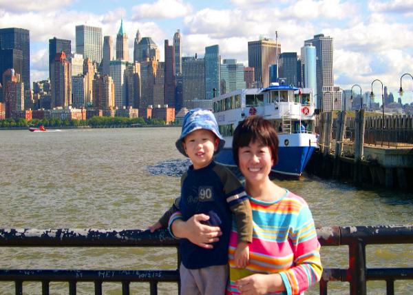 2005-10-15_New York Skyline over River Husdon0001.JPG