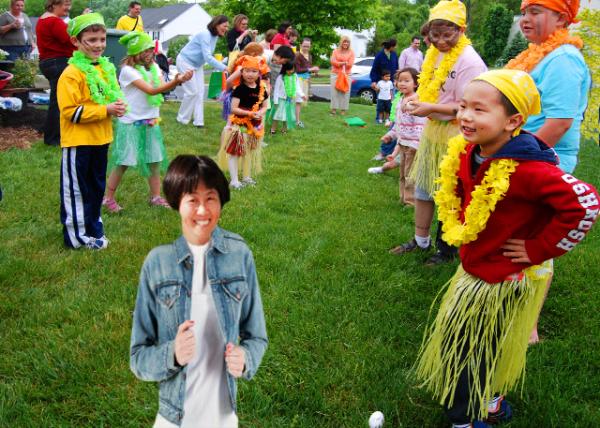 2007-05-19_Egg Game @ Lilly's 4th BD Party0001.JPG