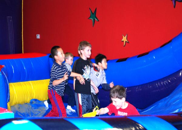 2010-04-25_Isaac's 7th BD Party @ Pump It Up �������ַ�0001.JPG