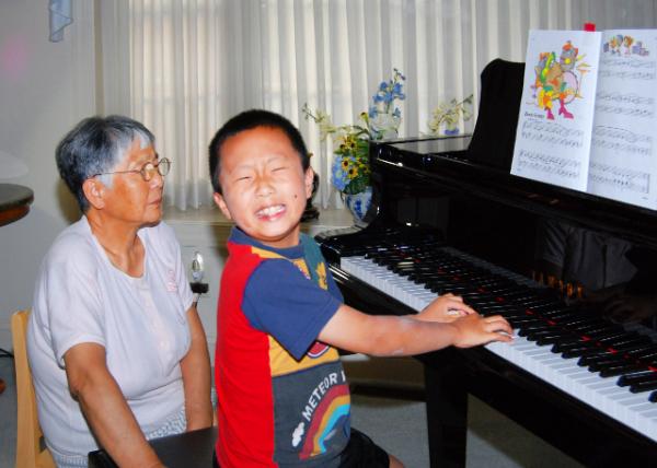 07-09-10_ Minuet & Trio ��С�������������ࡷ0001.JPG