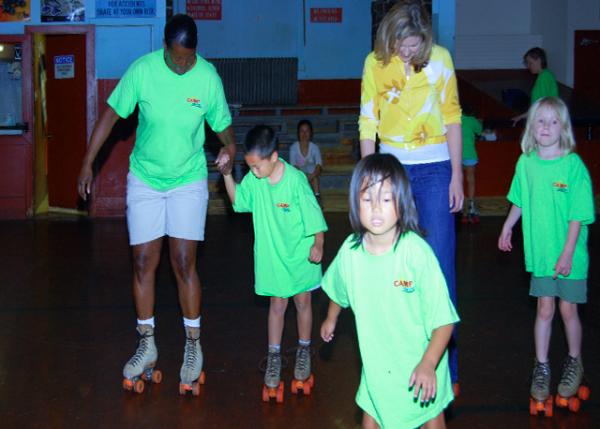 2008-08-08_Lesson from Ms. Annette @ Ringing Rocks Roller Rink �����ֻ����������������ѧ�ֻ�0001.JPG