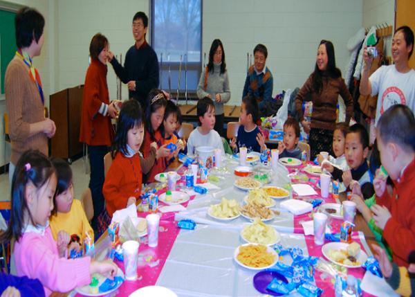 2008-12-21_KGB Holiday Party @ GHCS0001.JPG