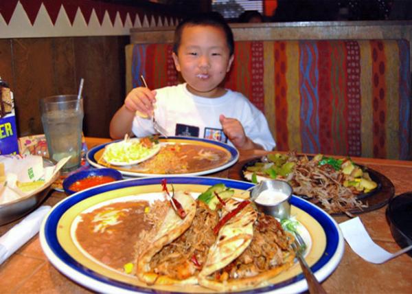 2007-06-30_On the Border0001.JPG