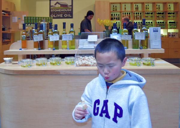 2009-03-15_Crouton @ Stonehouse CA Olive Oil0001.JPG