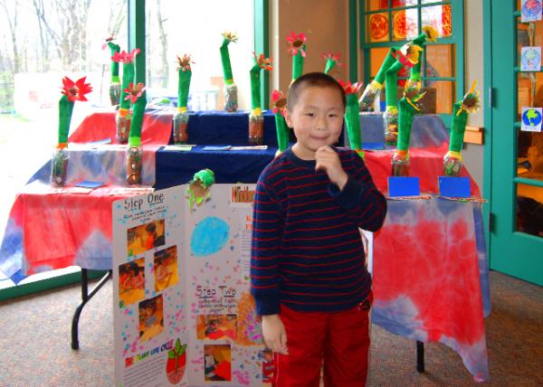 2009-04-22_Art Show @ Kindergarten of UGCLC �Ϲ��ڵ��׶�԰ѧǰ�ࡤ��չ0001.JPG