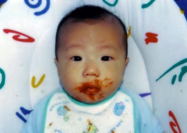 2003-7-06_133-Day_Food Face ʳ������-Old0001.JPG