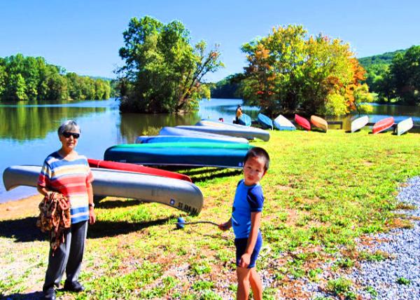 2007-09-23_Hopewell Lake, A Warm Water Lake �Ϻͺ�����ˮ��0001.JPG