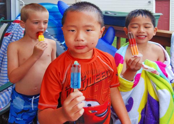 2008-07-06_Popsicles_Pool Party Ӿ�ؾۻ�0001.JPG