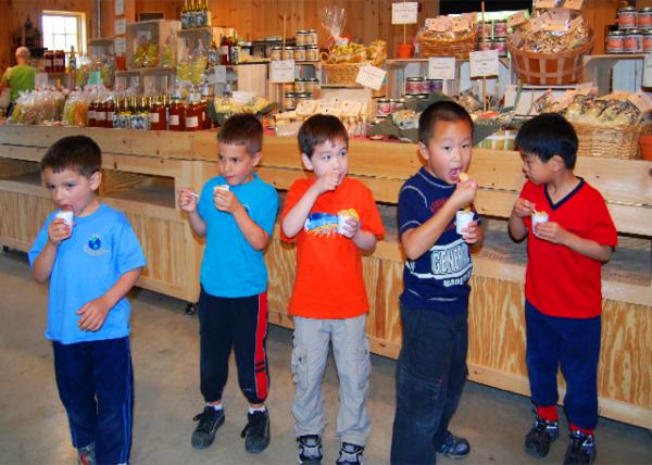 2008-06-03_Retreat @ Willow Creek Farm ��Ϫũ��0001.JPG