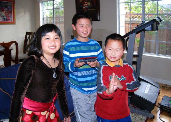 2009-03-14_Aiden-Kevin-Linda_A Glamour Ninja ���ߵ�����0001.JPG